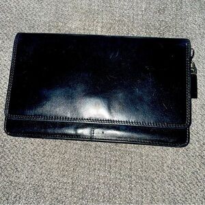 GOLUNSKI Black Leather Wallet